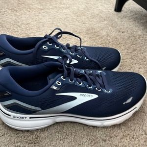 Brooks Ghost 15